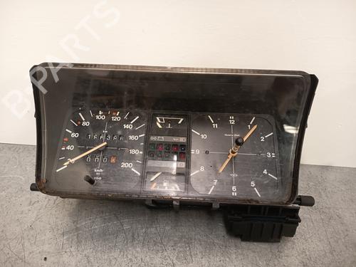 Used Instrument cluster VW DERBY (86C, 80) 1.3 (55 hp) 27498577
