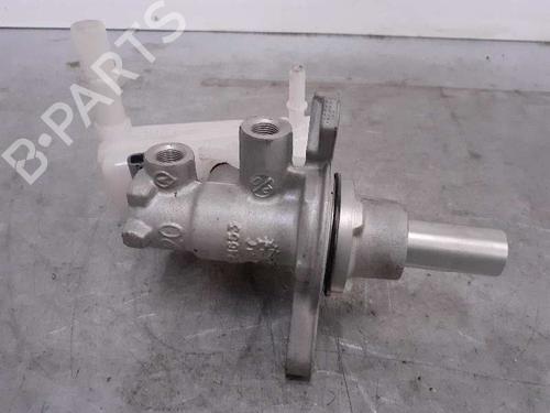 Used Brake master cylinder FORD FIESTA VI (CB1, CCN) 1.0 EcoBoost (100 hp) 6470146