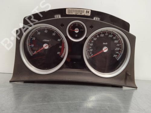 Used Instrument cluster OPEL ASTRA H (A04) 1.6 (L48) (105 hp) 2258743