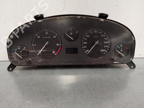 Used Instrument cluster PEUGEOT 406 (8B) 2.0 HDI 110 (109 hp) 15423824