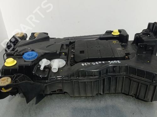 Used AdBlue tank PEUGEOT 3008 II SUV (MC_, MR_, MJ_, M4_) 2.0 BlueHDi 180 (181 hp) 20322344