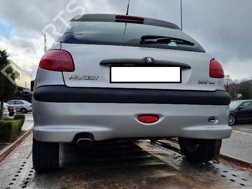 Left front door PEUGEOT 206 Hatchback (2A/C) 2.0 HDI 90 | BP32423558C2 