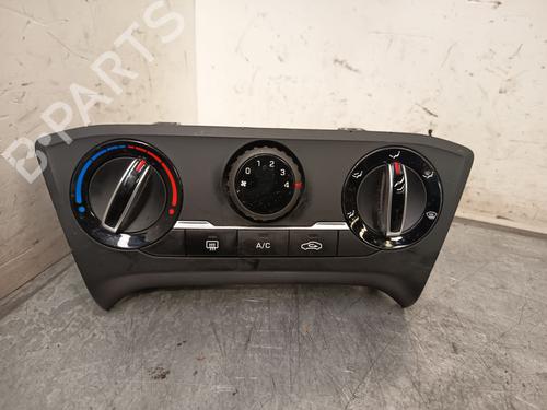 Used Climate control Climate control 38253259 38253259
