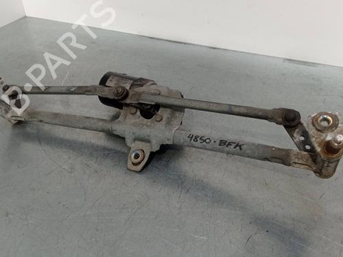 Used Front wiper motor VW GOLF IV (1J1) [1997-2008]  16865704