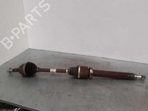 Used Right front driveshaft FORD FIESTA VI (CB1, CCN) 1.0 EcoBoost (100 hp) 7899636