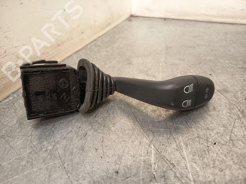 Interruttore luci Interruttore luci SKODA FELICIA II (6U1) 1.9 D (64 hp) 37424945 37424945