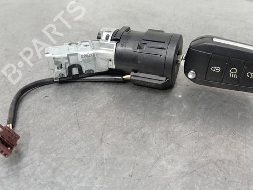 Used Ignition barrel PEUGEOT 208 I (CA_, CC_) 1.6 HDi (92 hp) 32273609