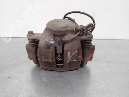 Used Right front brake caliper MERCEDES-BENZ C-CLASS (W203) [2000-2007]  11621366