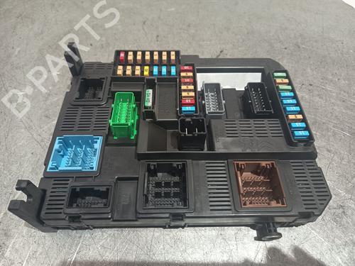 Used Fuse box PEUGEOT 208 I (CA_, CC_) 1.6 HDi (114 hp) 31920747