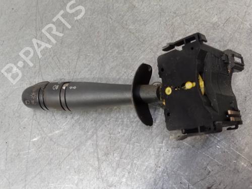Used Headlight switch OPEL VIVARO A Van (X83) [2001-2015]  29641234