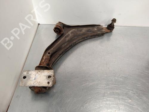 Used Right front suspension arm LAND ROVER FREELANDER I (L314) [1998-2006]  14221525