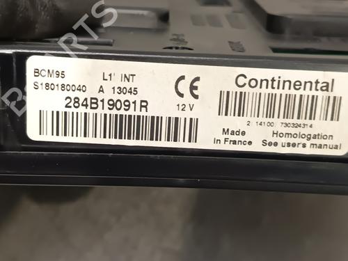 Fuse box RENAULT MEGANE III Hatchback (BZ0/1_, B3_) 1.5 dCi (BZ09, BZ0D, BZ1W, BZ29, BZ14) | BP28412776E1