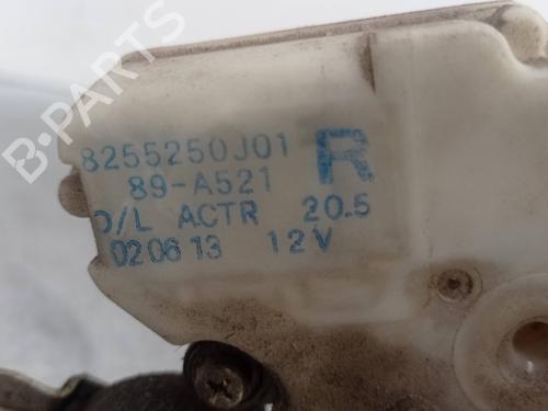 Rear right lock NISSAN TERRANO II (R20) 2.7 TDi 4WD | BP15260343C99 
