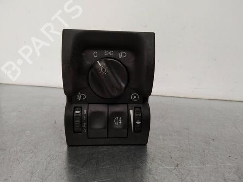 Used Headlight switch OPEL VECTRA B Hatchback (J96) 1.6 i 16V (F68) (101 hp) 2250332
