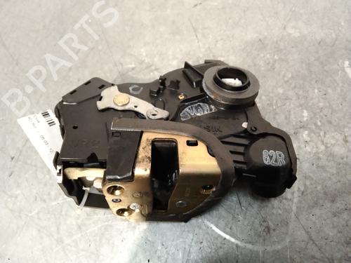 Front right lock TOYOTA COROLLA Estate (_E12_) 2.0 D-4D (CDE120_, CDE120R) UR2 |
