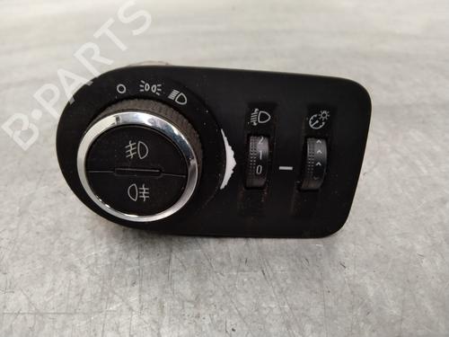 Used Headlight switch OPEL MERIVA B MPV (S10) [2010-2017]  24610838