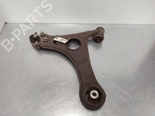 Used Right front suspension arm MERCEDES-BENZ A-CLASS (W168) [1997-2005]  14221575