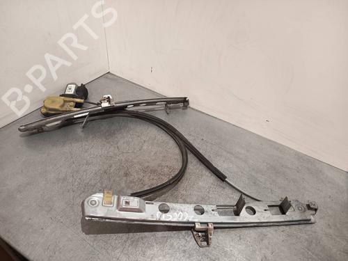 Used Front left window mechanism Front left window mechanism RENAULT MEGANE II (BM0/1_, CM0/1_) [2001-2012] 39993639 39993639