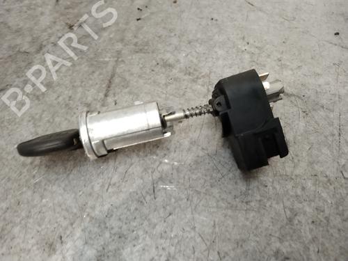 Used Ignition barrel OPEL CORSA B (S93) 1.7 D (F08, F68, M68) (60 hp) 23565362