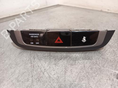 Advarselskontakt HYUNDAI ix35 (LM, EL, ELH) [2009-2016]  32858421