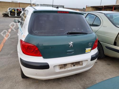 Fuse box PEUGEOT 307 (3A/C) 1.6 HDi | BP12457530E1 