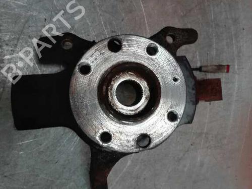 Used Left front steering knuckle OPEL ASTRA H (A04) [2004-2014]  2250033