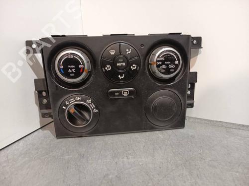 Commande Chauffage Commande Chauffage SUZUKI GRAND VITARA II (JT, TE, TD) 1.9 DDiS All-wheel Drive (JT419, TD44, JB419WD, JB419XD,... (129 hp) 39469692 39469692