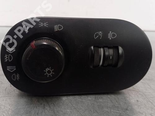 Used Switch Switch SEAT IBIZA III (6L1) 1.9 TDI (131 hp) 11044777 11044777