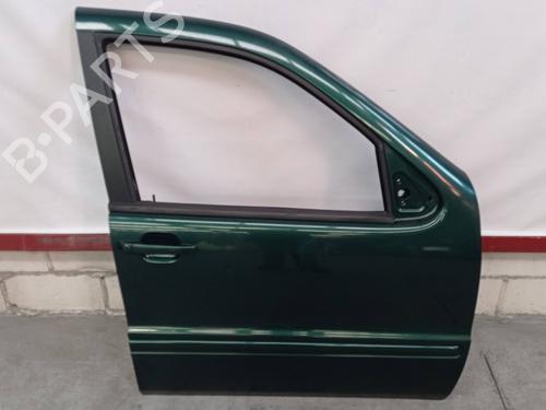 Used Right front door MERCEDES-BENZ M-CLASS (W163) ML 270 CDI (163.113) (163 hp) 8325920