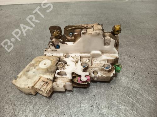 Used Front right lock NISSAN NAVARA (D22) [1997-2025]  28293084
