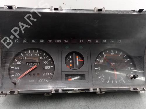 Used Instrument cluster RENAULT 18 (134_) 2.1 Diesel (1344) (67 hp) 29747045