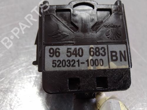 Headlight switch CHEVROLET AVEO / KALOS Hatchback (T250, T255) 1.2 | BP2253115I24 