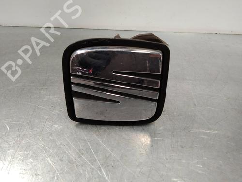 Used Tailgate handle SEAT CORDOBA (6K1, 6K2) 1.9 TDI (110 hp) 2254443