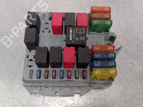 Used Fuse box FIAT PUNTO (188_) 1.3 JTD 16V (70 hp) 13918964