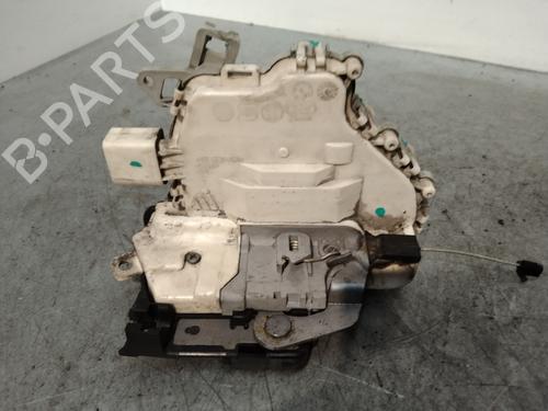 Used Front left lock SEAT LEON (1P1) 2.0 TDI (140 hp) 23867417