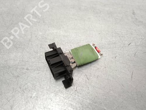 Used Heater resistor FIAT FIORINO Box Body/MPV (225_) 1.3 D Multijet (225BXD1A, 225BXB1A, 225BXB11) (75 hp) 15891707