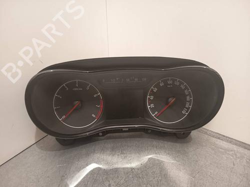 kombiinstrument-opel-corsa-e-x15-2014-39752811 main image