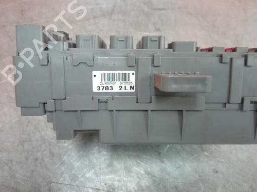 Fuse box HONDA CIVIC VIII Hatchback (FN, FK) 2.2 CTDi (FK3) | BP2254110E1 