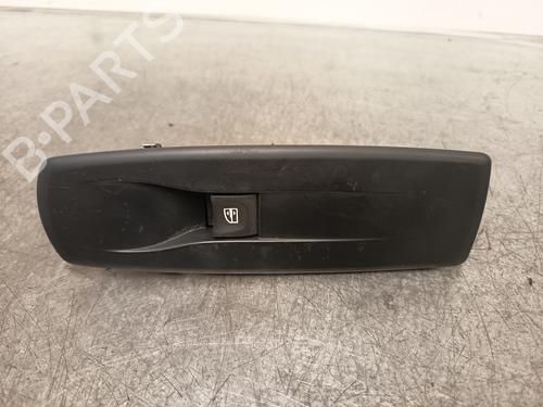 Used Right front window switch RENAULT MEGANE III Hatchback (BZ0/1_, B3_) 2.0 TCe (BZ0K) (180 hp) 27883029