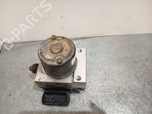 Used ABS pump ABS pump SUZUKI ALTO VI (FF, HA24_) 1.1 (RF410) (63 hp) 40236576 40236576