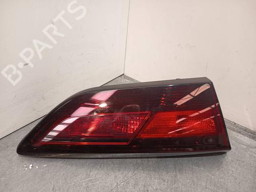 left-tailgate-light-opel-astra-k-b16-2015-2016-2017-2018-2019-2020-2021-2022-40198615 main image