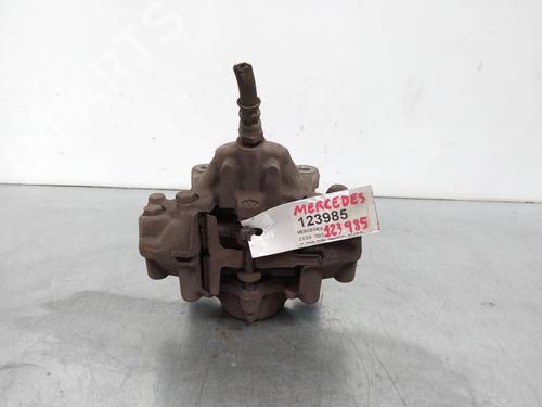 Used Right rear brake caliper MERCEDES-BENZ C-CLASS (W203) [2000-2007]  12423587
