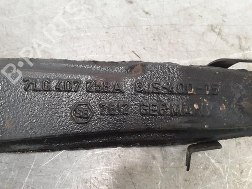 Right front steering knuckle VW TOUAREG (7LA, 7L6, 7L7) 3.0 V6 TDI | BP8304124M26 