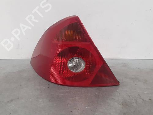 Used Left taillight FORD MONDEO III Saloon (B4Y) 2.0 16V (146 hp) 7217932
