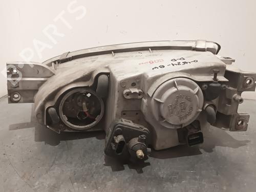 Right headlight HYUNDAI COUPE I (RD) 2.0 16V | BP28327960C29 