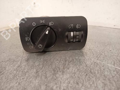Used Headlight switch Headlight switch 39469591 39469591