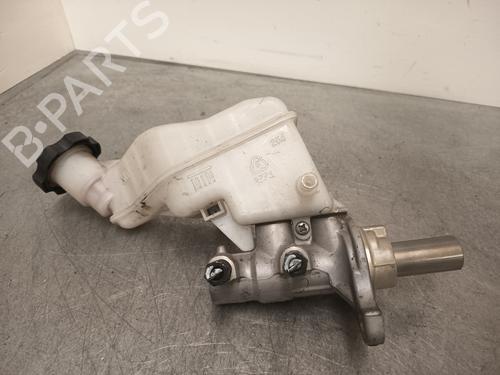 Used Brake master cylinder KIA CARENS IV 1.7 CRDi (116 hp) 27685427