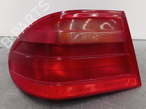 Used Left taillight MERCEDES-BENZ E-CLASS (W210) E 290 Turbo-D (210.017) (129 hp) 8270963