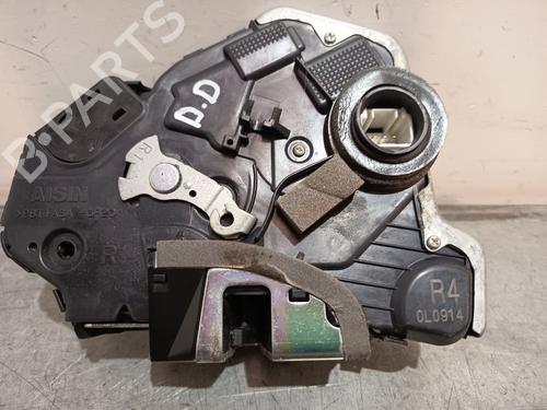 front-right-lock-lexus-is-ii-_e2_-2005-2006-2007-2008-2009-2010-2011-2012-2013-32744672 main image