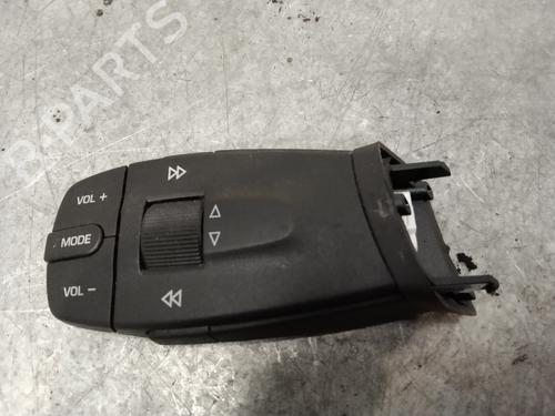 Used Switch SEAT IBIZA IV (6J5, 6P1) [2008-2017]  23867394